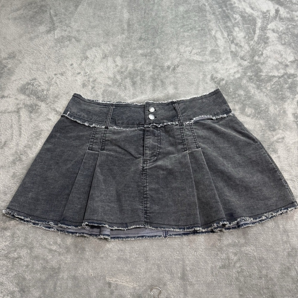 BDG Urban Outfitters Pleated Corduroy Micro Mini Skirt Size M Grunge Goth‎ Y2K